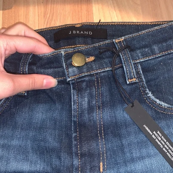 J Brand | High Rise Crop Skinny Size 27 in arcade Havoc - Picture 5 of 8